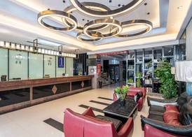 Grand Hyatt International Hotel & Free Airport Shuttle, Free VPN, Penguin Airport Hotel. 2