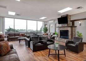 Days Inn by Wyndham Calgary South 3