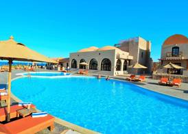 Rohanou Beach Resort 4