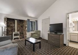 Northern Queen Inn 4