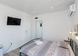 Guest House Nikolina 3