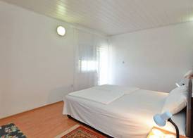 Apartment 1631 2