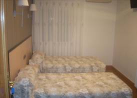 Hotel Corona de Castilla 5