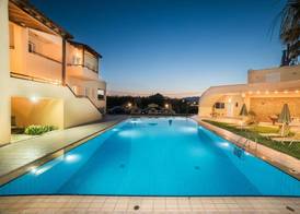 Mythos Beach Hotel Apartments 2