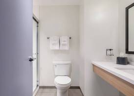 Garner Hotel GONZALES by IHG 2