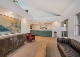 Best Western University Inn 3