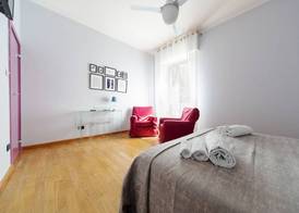 GuestHost - Sant'Orsola Colorful Huge Apartment 4