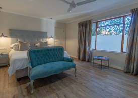 Penguino Guesthouse 5