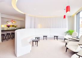 Axiom Park Hotel 5