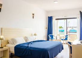 Hotel LIVVO Budha Beach 4