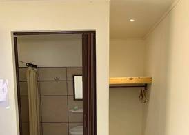 Le Petit Hotel 3
