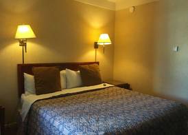 Pacific Heights Inn 3