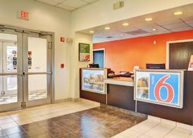 Motel 6-Seekonk, MA - Providence East 5