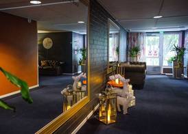Hotel Golden Circle Suites 4