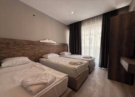 Livane Beach Hotel 5
