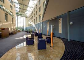 Dorint Hotel am Dom Erfurt 3