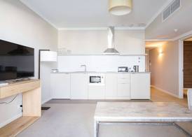 The Marina Hotel - Mindarie 3