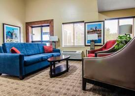 Quality Suites St. Joseph 2