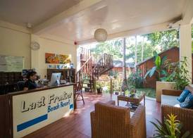Last Frontier Beach Resort - Adults Only 3