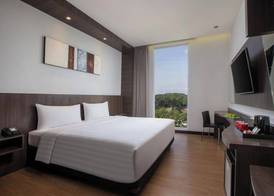Hotel NEO Dipatiukur - Bandung by ASTON 2