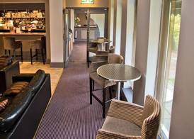 Wards Hotel 3