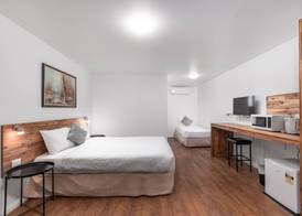 Econo Lodge Lilydale 2
