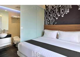 The Life Hotels 4