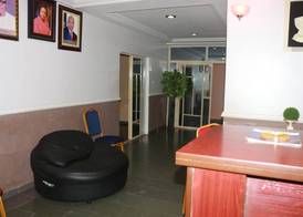 Ann's Haven Hotel & Suites 2