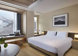 Setsu Niseko 5