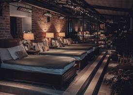 Steam Hotel 5