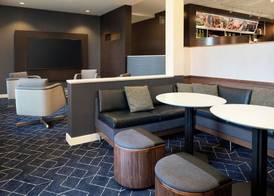 Courtyard by Marriott Bakersfield 3
