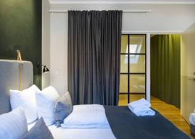 Kings Garden Penthouse - 4BR & 2Bath - by Daniel&Jacob's 3