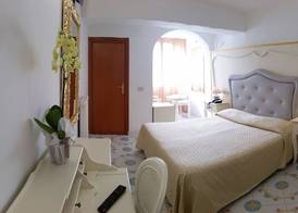 Hotel La Perla 5