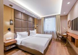 Continental Hotel Budapest 3