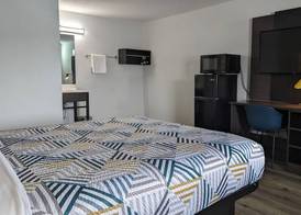 Motel 6-Leominster, MA 4
