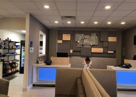 Holiday Inn Express METROPOLIS by IHG 3