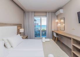 Porto Planos Beach Hotel 3