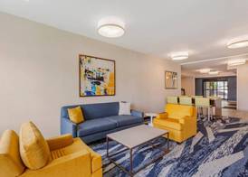 Comfort Inn River's Edge 2