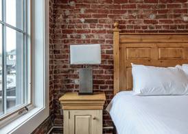 Bavarian Lodge Suites 2