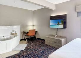 Reston Inn & Suites 5