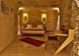 Acropolis Cave Suite 3