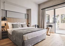Cama Luxury Suites Glyfada 5