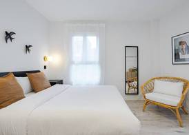 MAD Apartments by Olala Homes 5