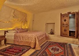 Phocas Cave Suites 5