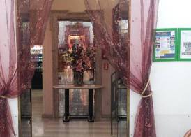 Hotel Center 1 2
