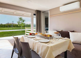 The Venice Country 5