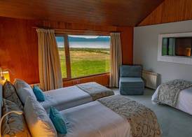 Tolkeyen Ushuaia Hotel 5