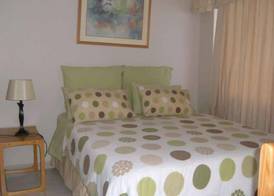 Waterfront Getaway, 2 Bedroom Seaside Bliss 4