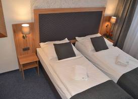 Hotel Bohemians 4