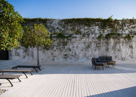 White Hotel 4